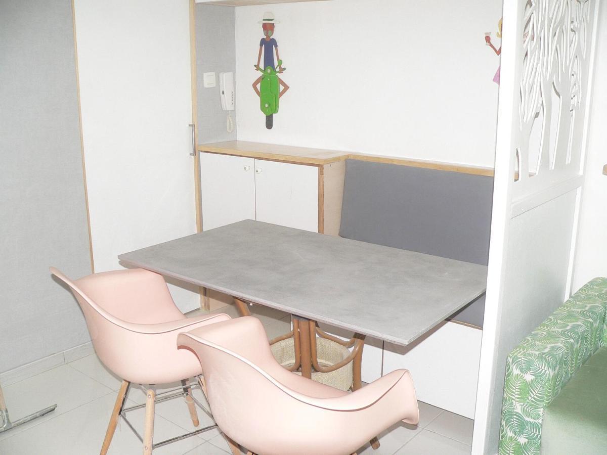 Apartamento Liege Centre 6 Rue Montagne Sainte Walburge, 4000 Liege, Pour 2 Pers A 3 Minutes De La Gare St Lambert Exterior foto